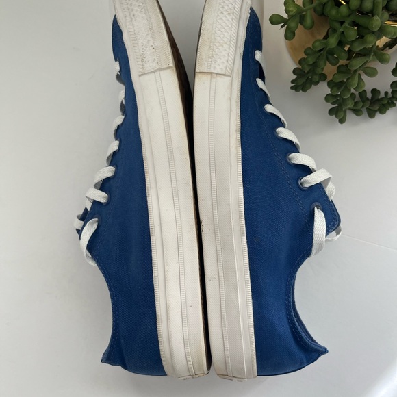 Converse Classic Royal Blue Canvas Sneakers Unisex M12 W14 - Picture 8 of 10